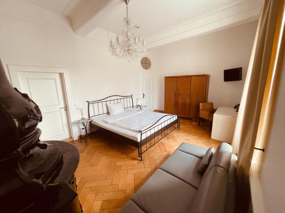 Schlossparkhotel Mariakirchen Arnstorf ภายนอก รูปภาพ