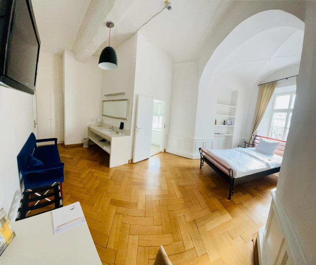 Schlossparkhotel Mariakirchen Arnstorf ภายนอก รูปภาพ