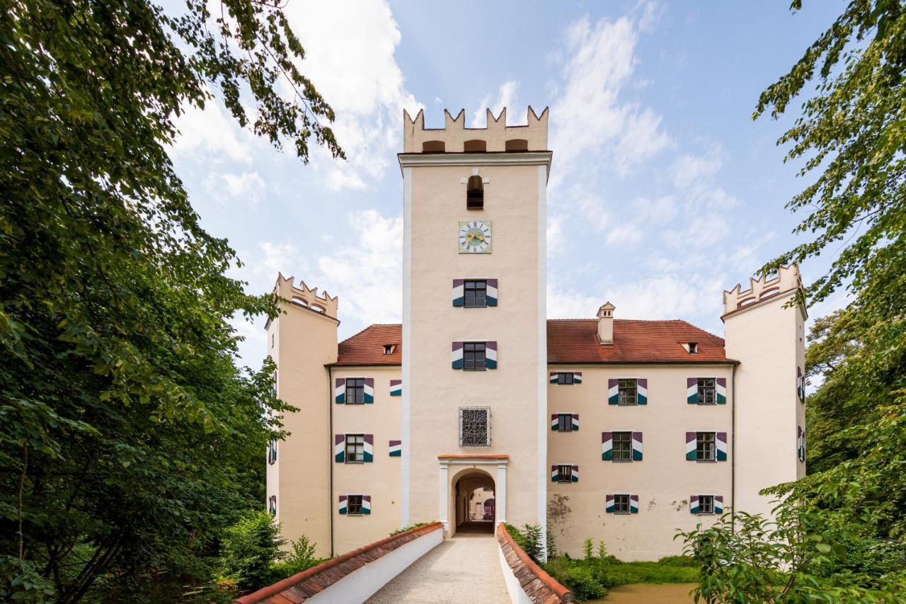 Schlossparkhotel Mariakirchen Arnstorf ภายนอก รูปภาพ