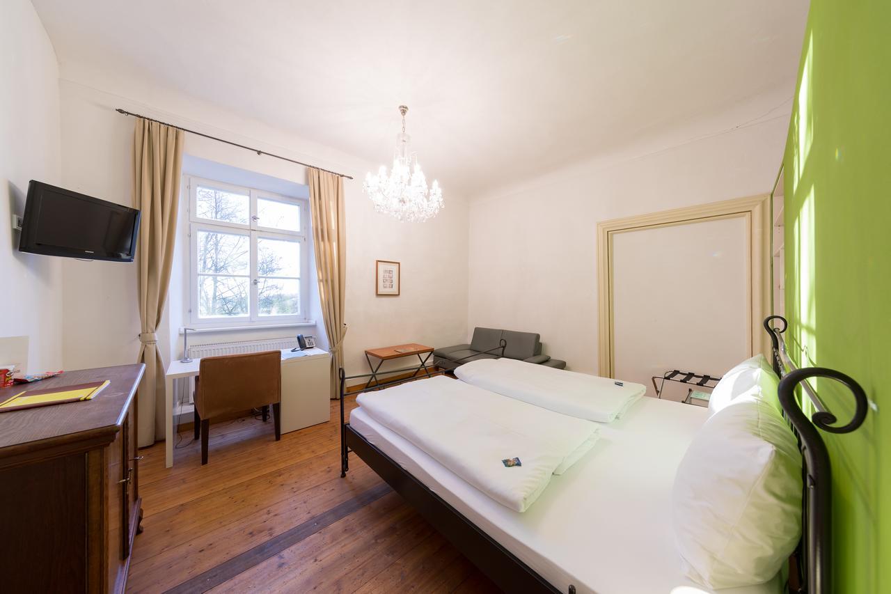 Schlossparkhotel Mariakirchen Arnstorf ภายนอก รูปภาพ