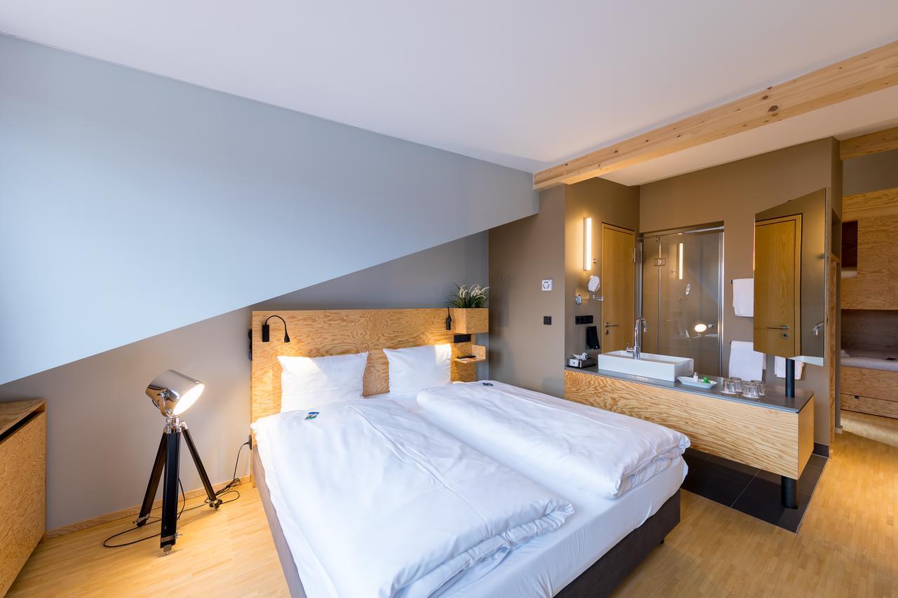 Schlossparkhotel Mariakirchen Arnstorf ภายนอก รูปภาพ