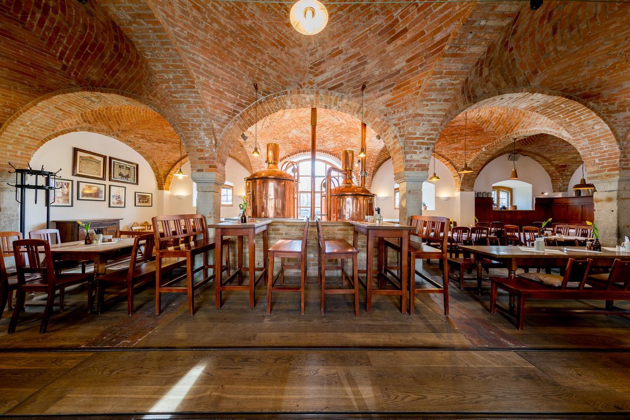 Schlossparkhotel Mariakirchen Arnstorf ภายนอก รูปภาพ